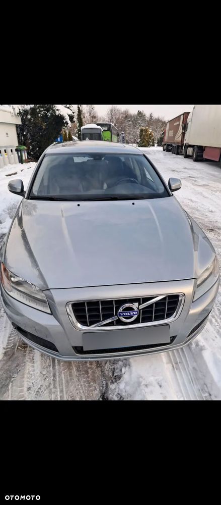 Volvo V70 - 3