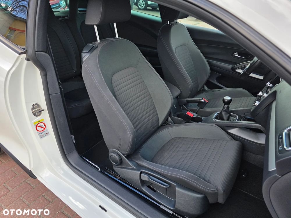 Volkswagen Scirocco 2.0 TDI Edition - 12