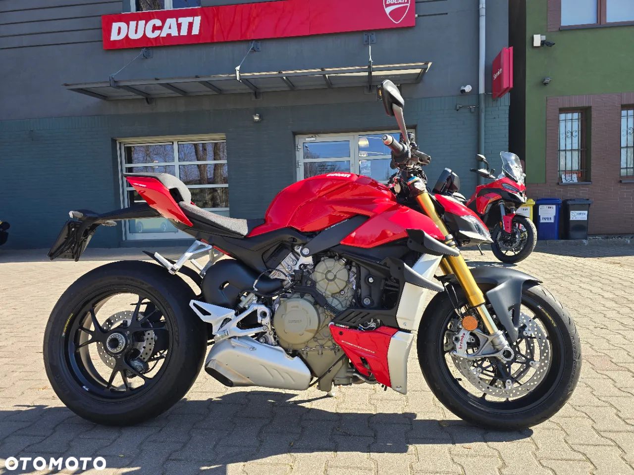 Ducati Streetfighter V4 - 1