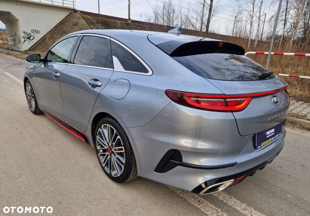 Kia ProCeed 1.6 T-GDI GT - 6
