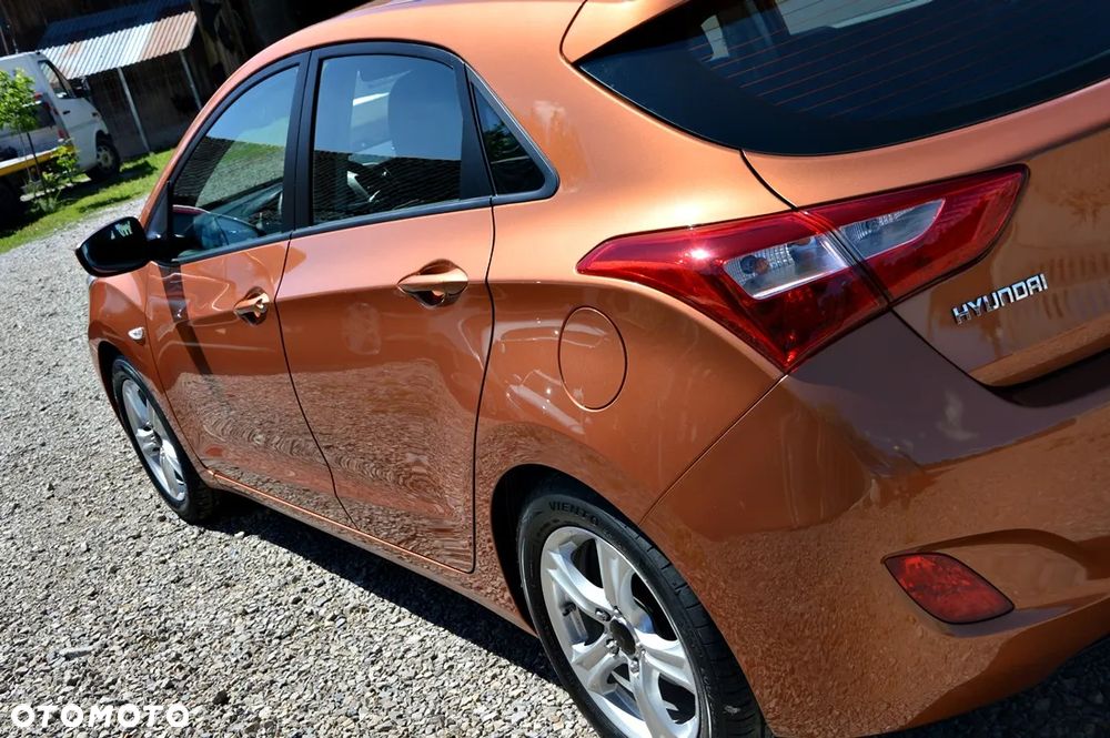 Hyundai i30 blue 1.6 CRDi DCT Style - 15