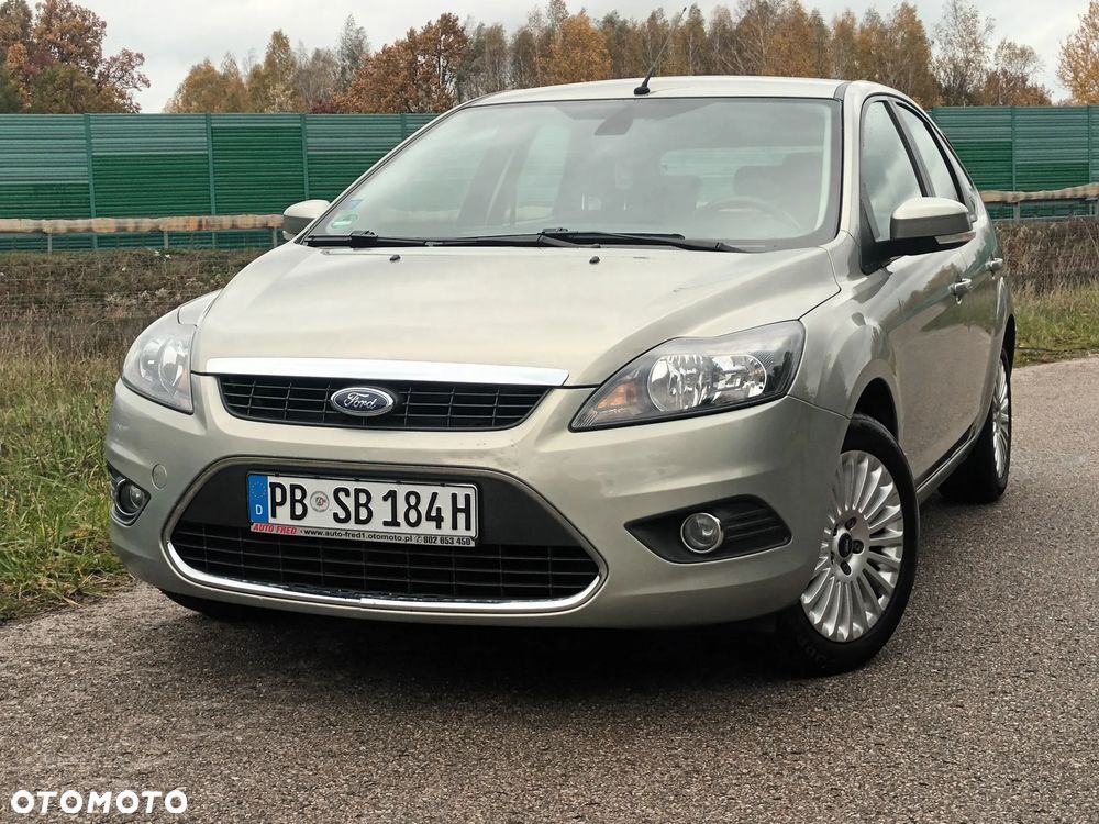 Ford Focus 1.6 16V Titanium - 8