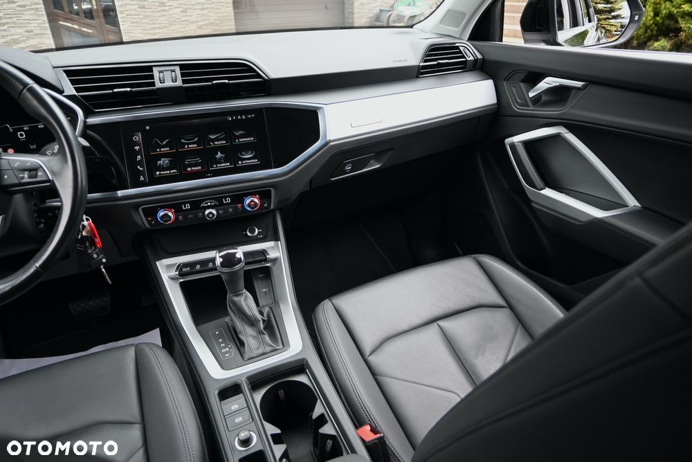 Audi Q3 Sportback 35 TDI S tronic S line - 19