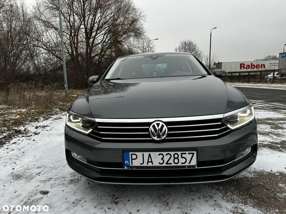 Volkswagen Passat 2.0 TDI BMT Highline DSG - 2