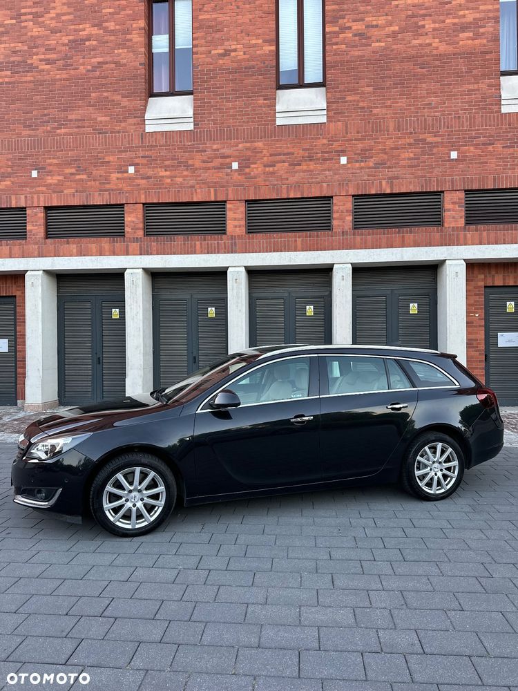 Opel Insignia 2.0 SIDI Turbo 4x4 Sports Tourer ecoFLEX Business Edition - 23