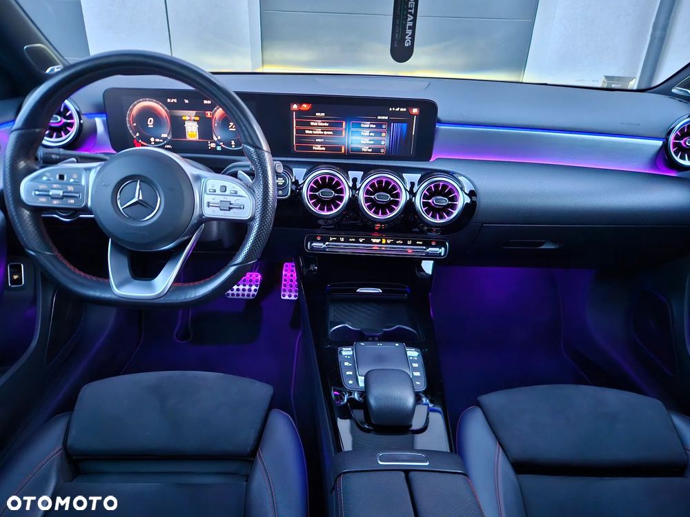 Mercedes-Benz Klasa A 220 d 4-Matic AMG Line 8G-DCT - 19