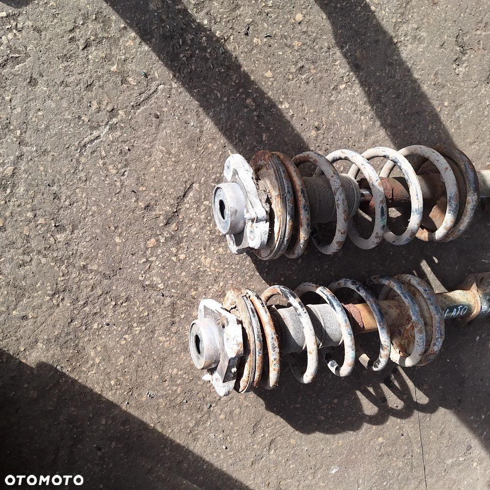 AMORTYZATOR MCPERSON PRAWY LEWY PRZOD DUCATO II 02-06 2.3 2.8 JTD - 3