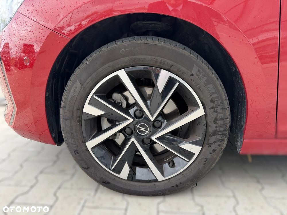 Opel Corsa 1.2 T GS S&S - 11