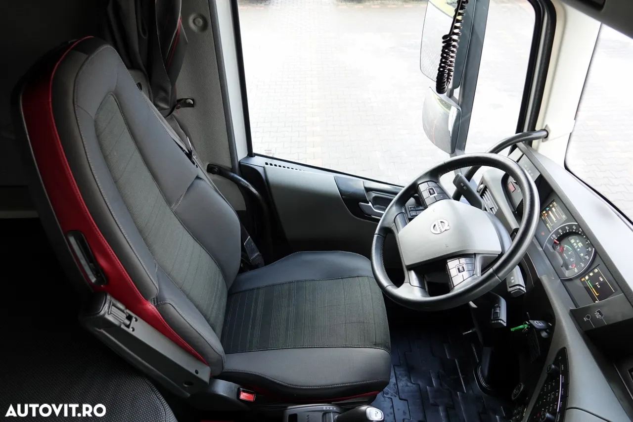 Volvo FH 500 / XXL / 6x2 / FRIGORIFER SCHMITZ - 7,2 M / THERMO KING UT 800 / DUPĂ CONTRACTUL DE SERVICE GOLDEN - 24