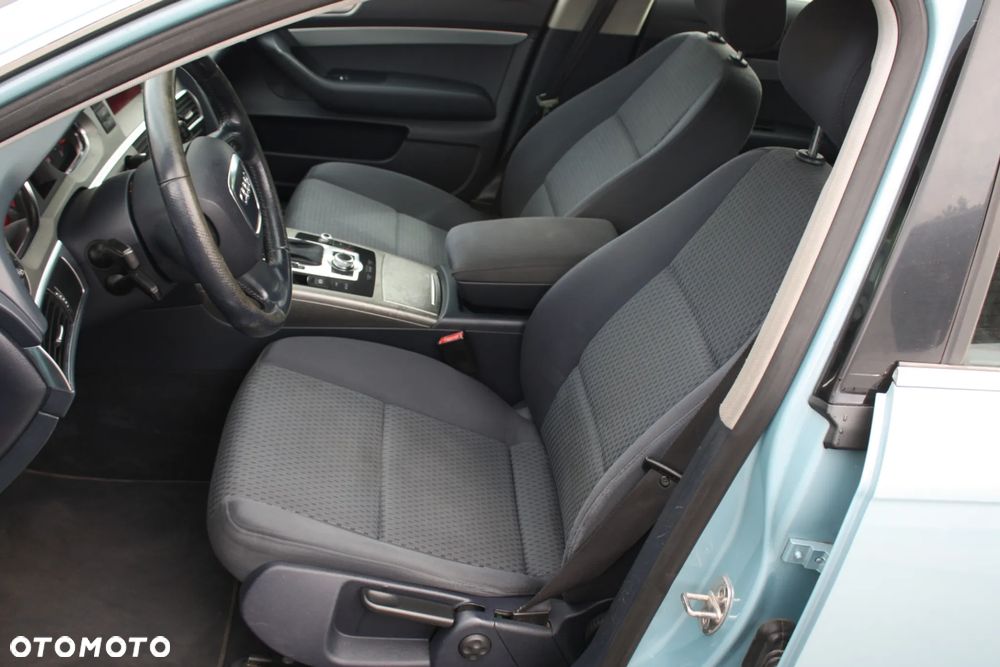 Audi A6 Avant - 21