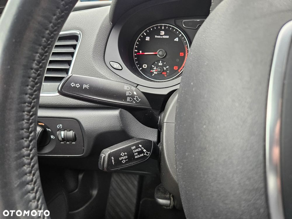 Audi Q3 2.0 TDI Design - 11