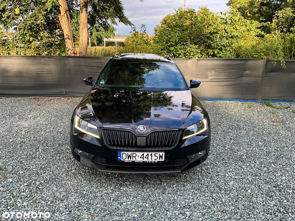 Skoda Superb 2017 photo 2