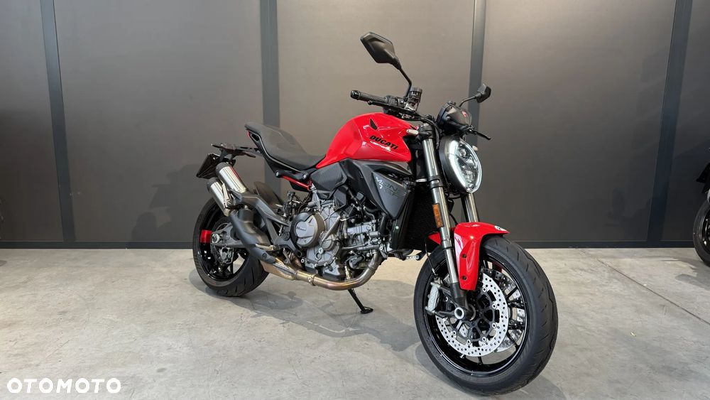 Ducati Monster - 1