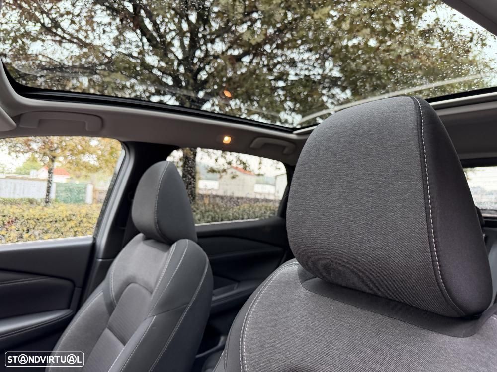 Nissan Qashqai 1.3 DIG-T N-Connecta J18 - 23
