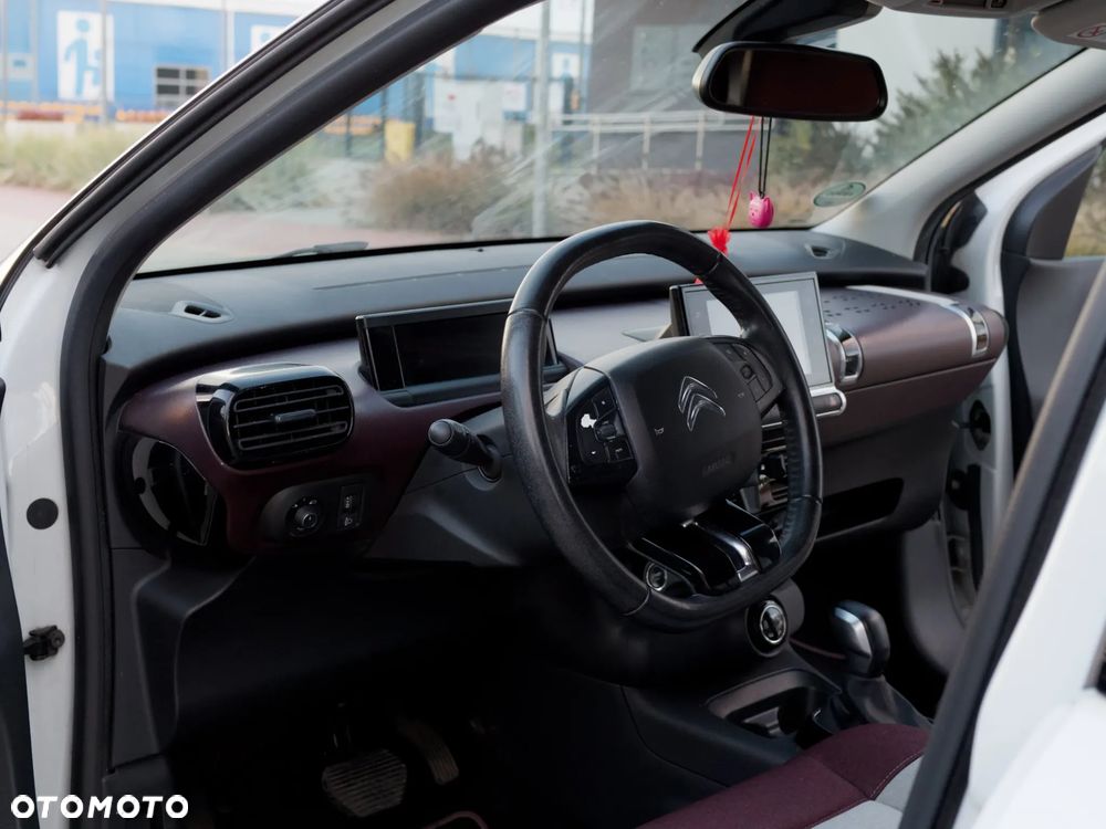 Citroën C4 Cactus 1.2 PureTech Shine S&S EAT6 - 9