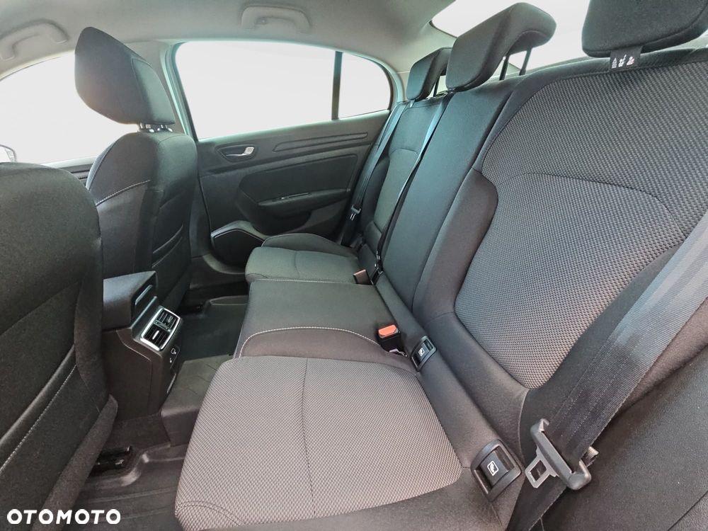 Renault Megane 1.3 TCe Evolution - 20