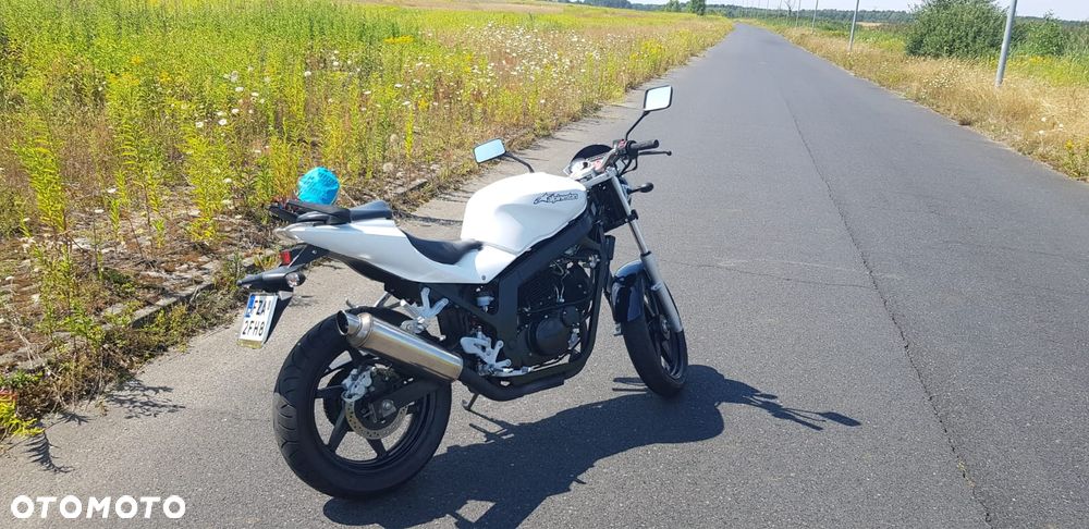 Hyosung GT Comet - 17