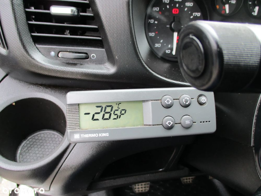 Iveco Daily 35C13 chłodnia Mroźnia na bliźniaku 35-130 Thermo King agregat - 13
