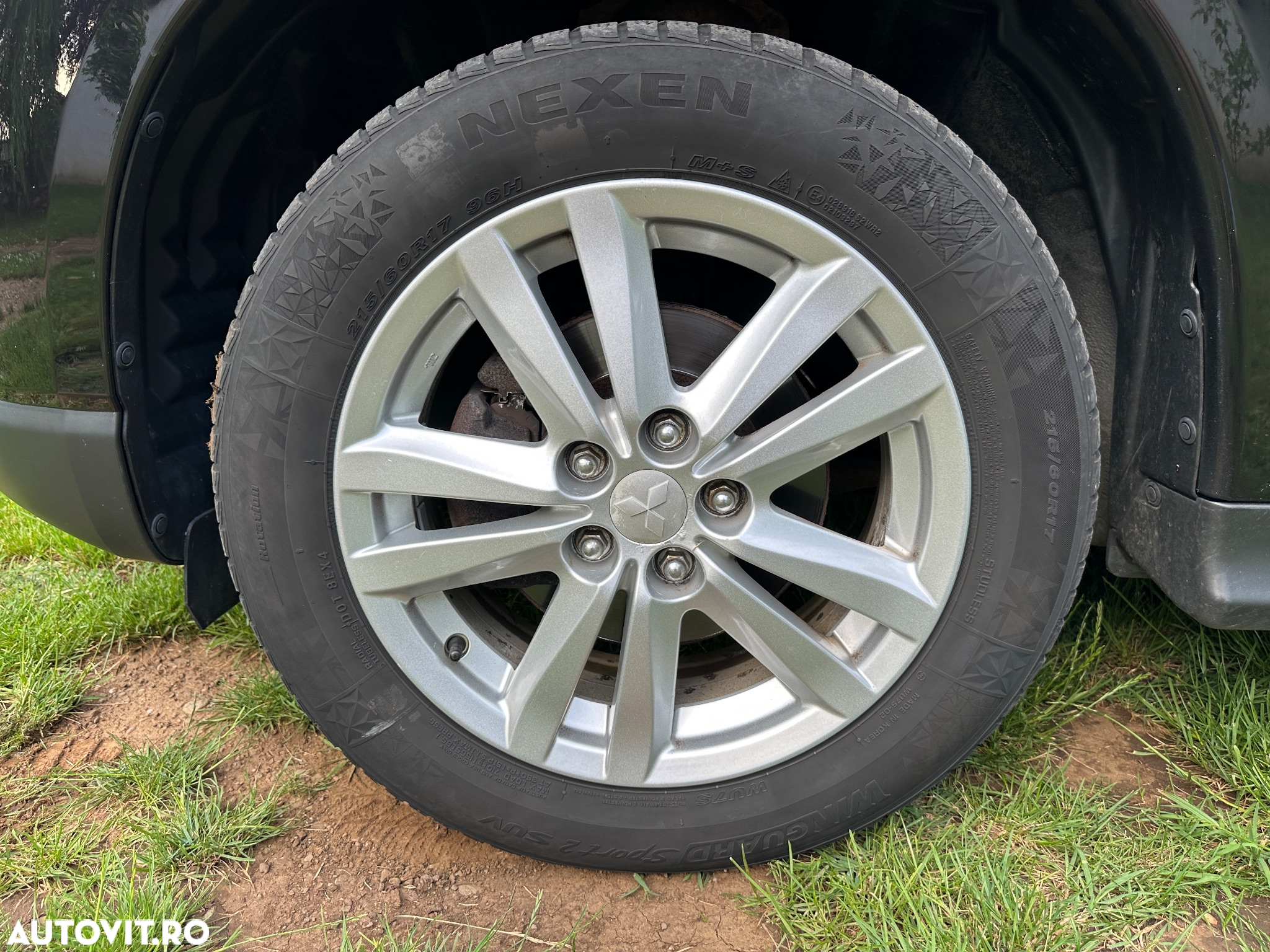 Mitsubishi ASX 1.8 DI-D 2WD Instyle - 32