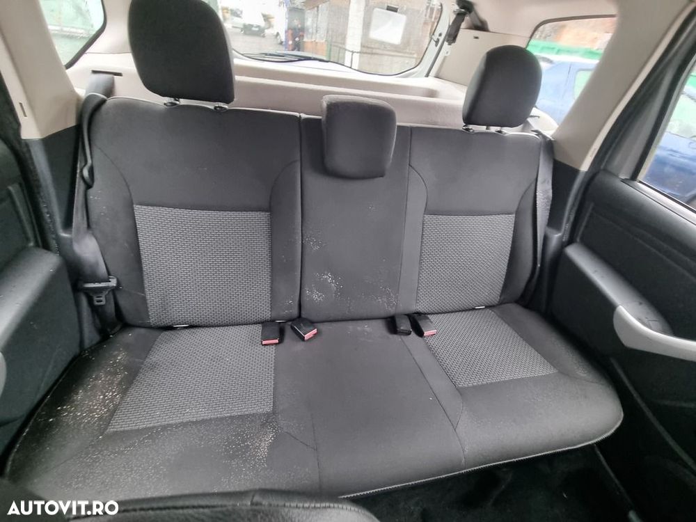Interior complet Dacia Duster 2010 - 2013 SUV 4 Usi (1487) - 5