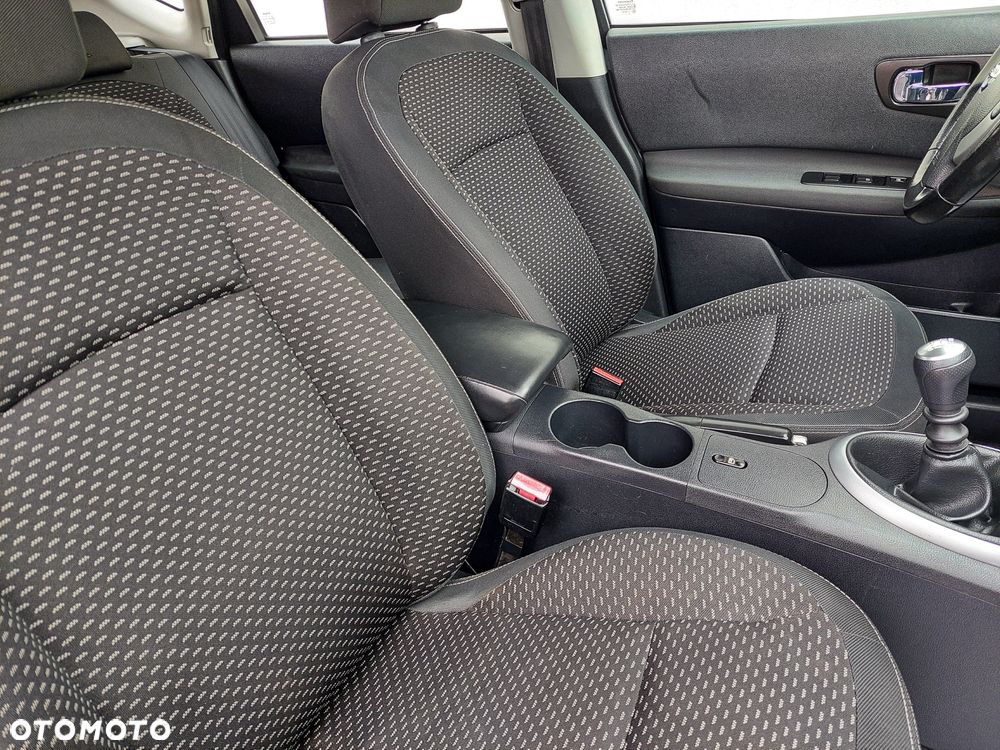 Nissan Qashqai 2.0 Acenta - 27