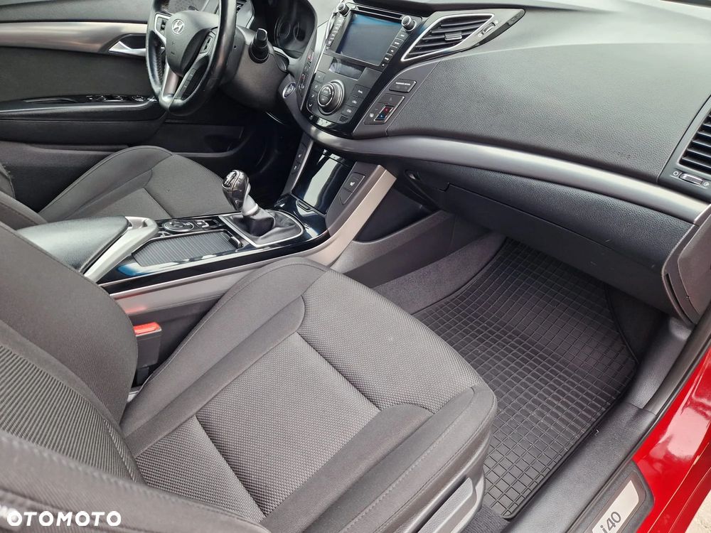 Hyundai i40 2.0 Premium - 8