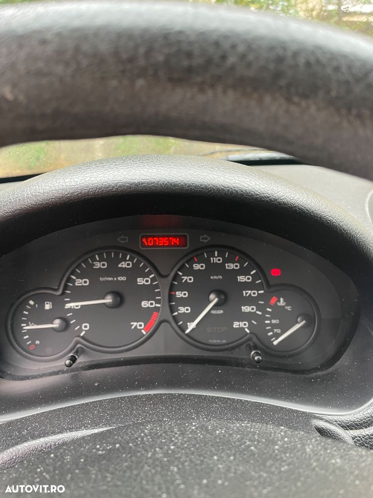 Peugeot 206 1.4E XT - 7
