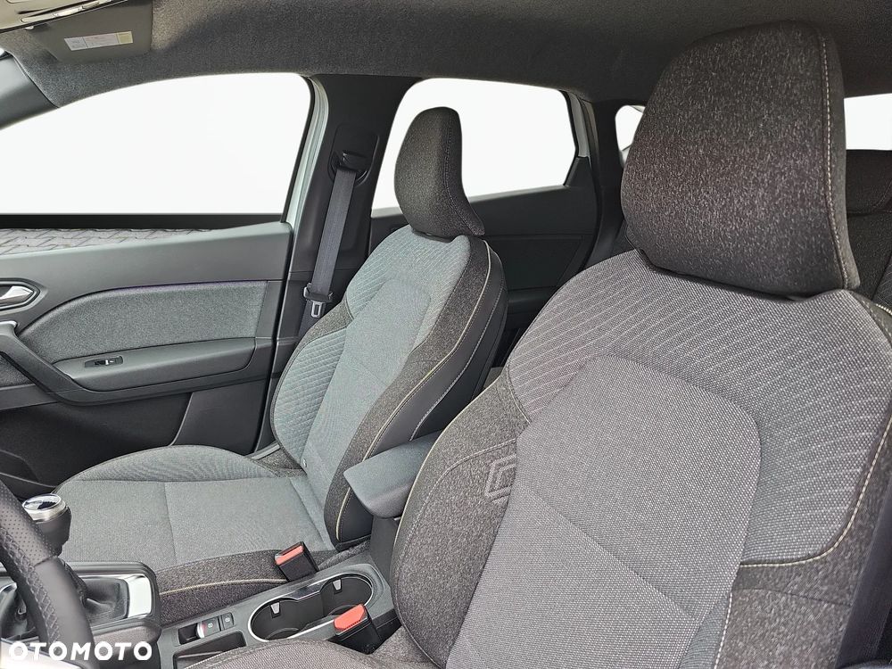 Renault Captur - 32