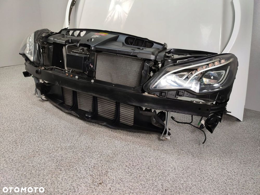 MERCEDES W207 LIFT AMG KOMPLETNY PRZÓD LAMPY ZDERZAK MASKA BŁOTNIKI - 11