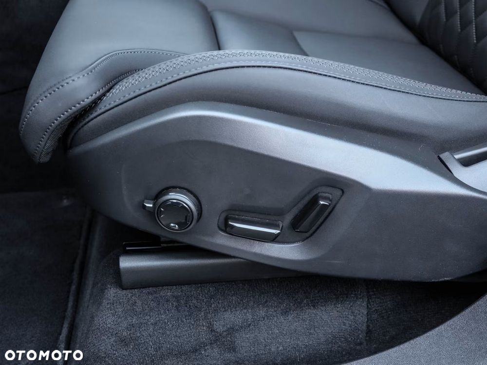 Volvo XC 90 T8 AWD Plus Dark - 7