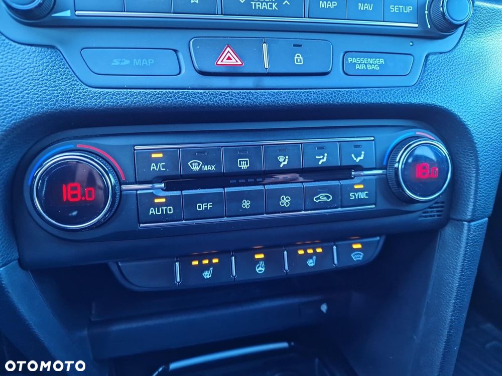 Kia Ceed 1.4 T-GDI GT-Line DCT - 21