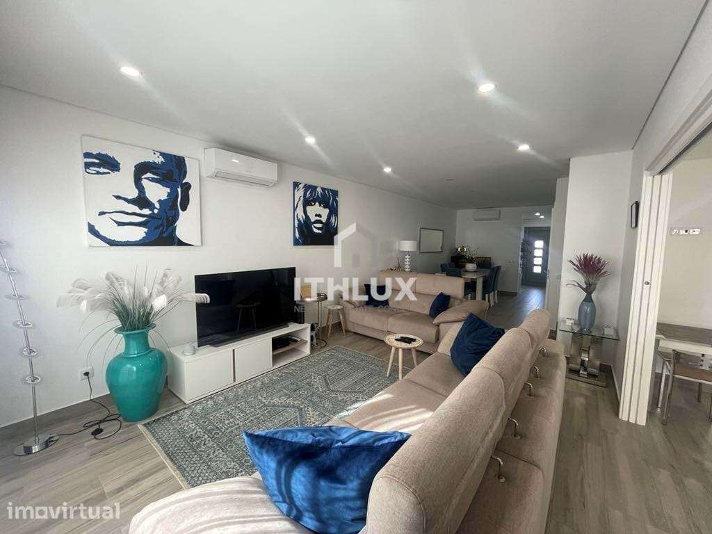 Excepcional Moradia Contemporânea 3+2, em Tavira - Grande imagem: 4/35