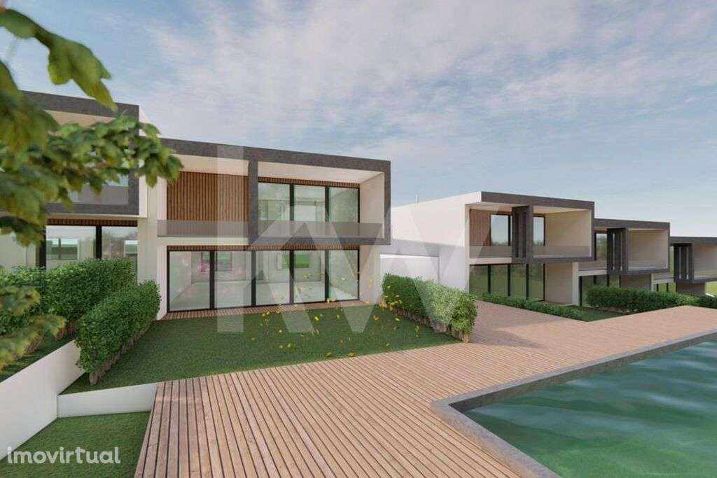 TERRENO COM PROJECTO APROVADO PARA CONSTRUÇÃO DE 7 MORADIAS - Grande imagem: 5/15