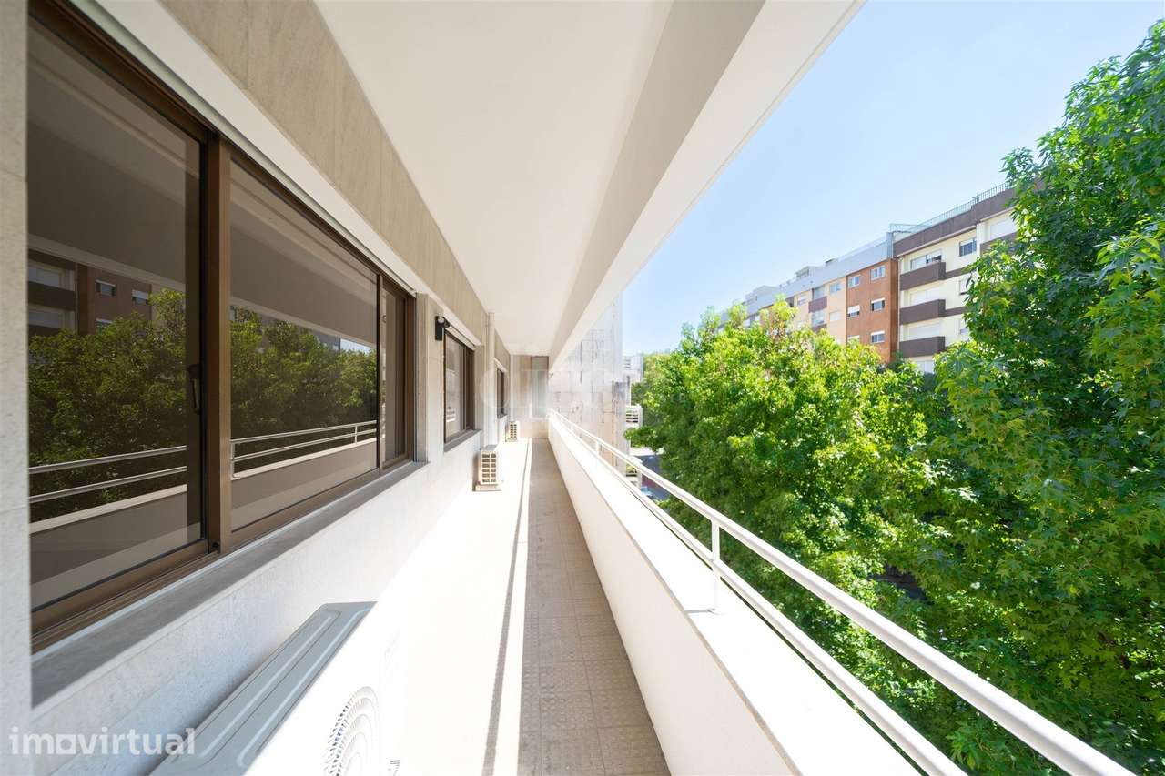 Apartamento T2 totalmente renovado no coração de Guimarães, na zona da - Grande imagem: 2/26