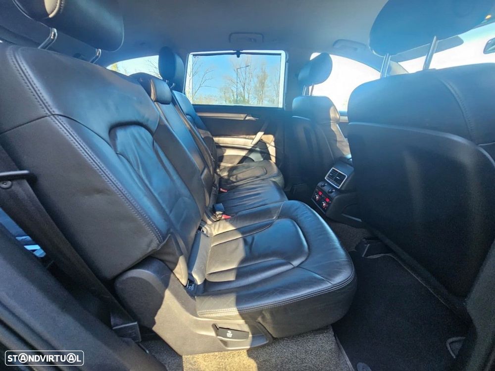 Audi Q7 3.0 V6 TDi quattro L.Edition Tiptronic - 34
