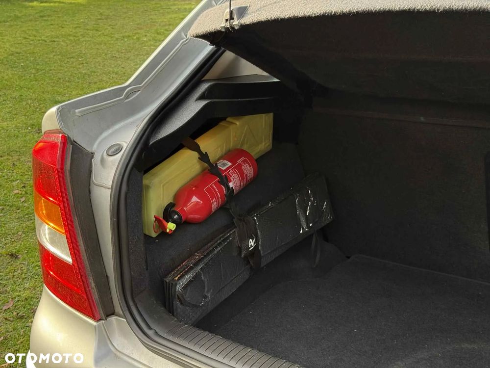 Opel Astra II 1.6 GL / Start - 13