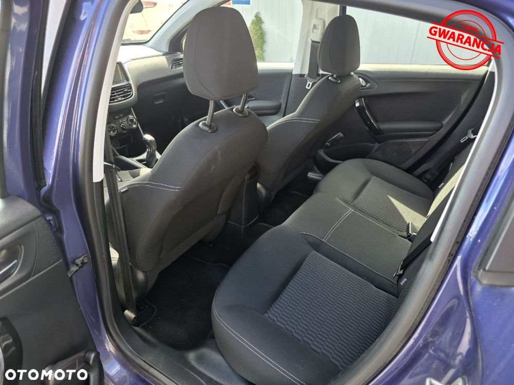 Peugeot 208 - 20