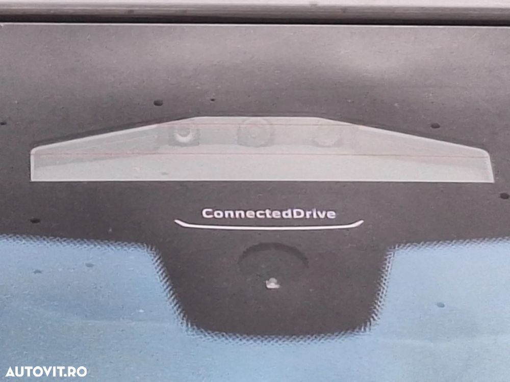 BMW Seria 7 750i xDrive - 10