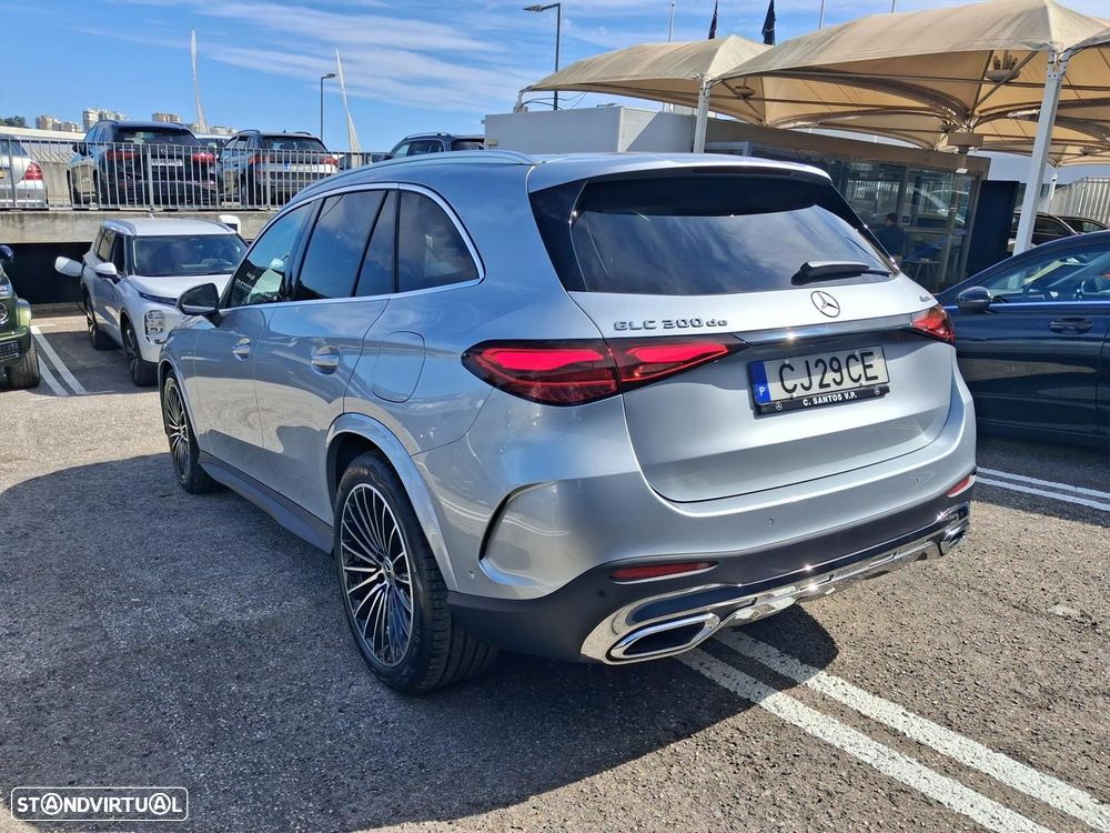 Mercedes-Benz GLC 300 de 4Matic - 8