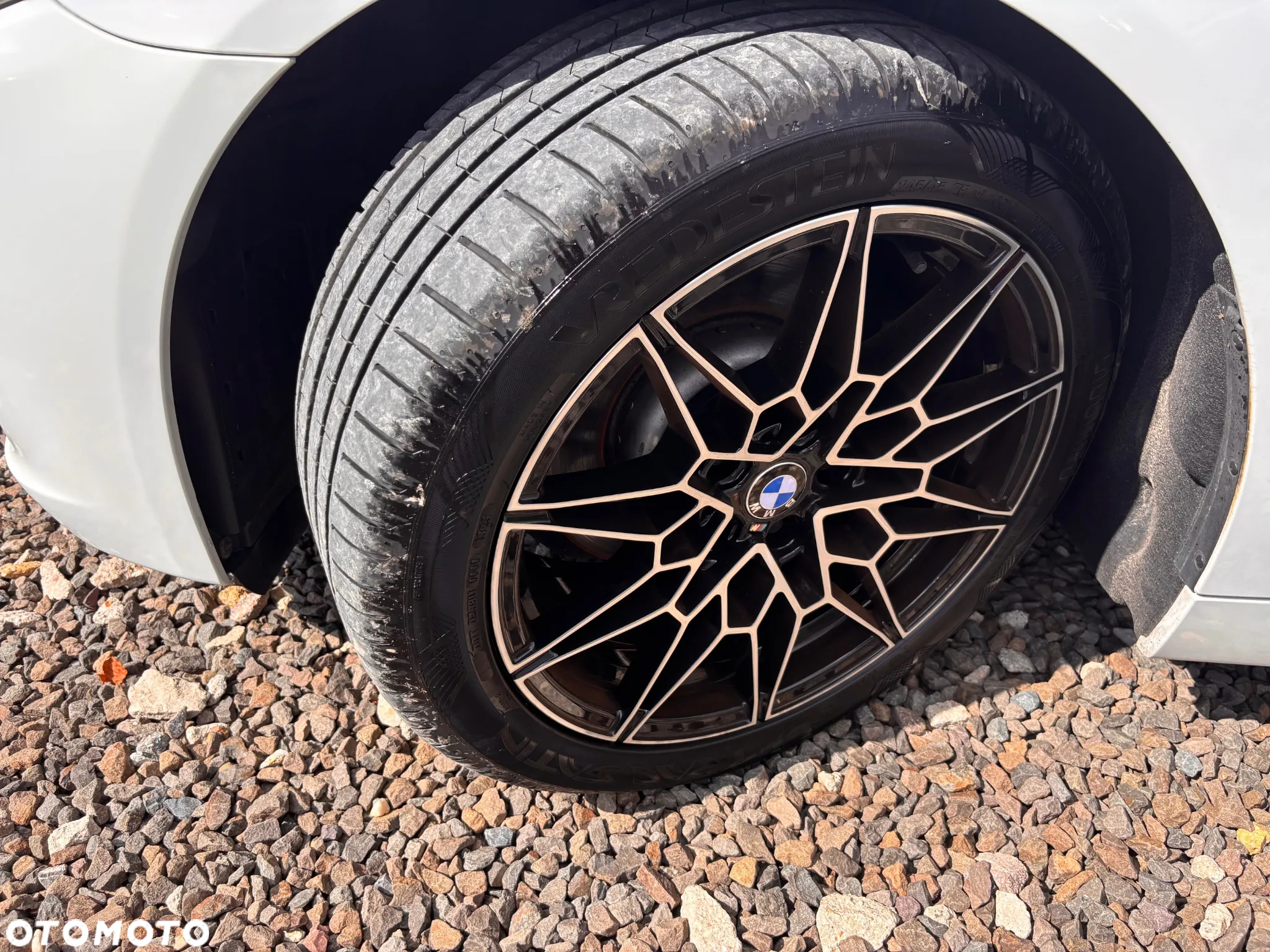 BMW Seria 5 518d - 15