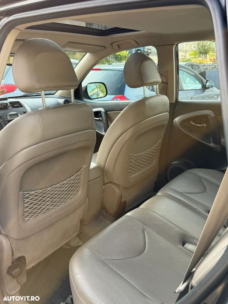 Toyota RAV4 2.0 Aut Executive - 13
