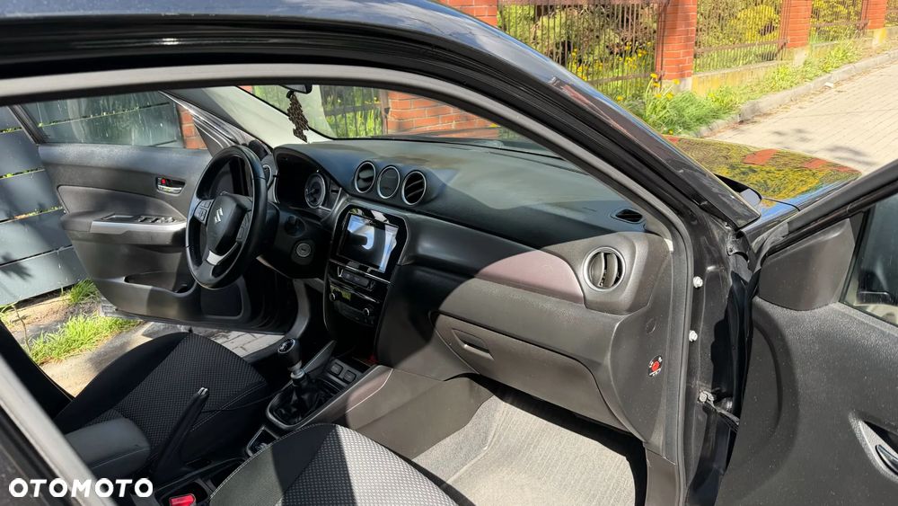 Suzuki Vitara 1.4 Boosterjet SHVS Elegance 2WD - 4