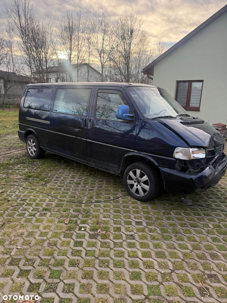 Volkswagen Transporter - 2