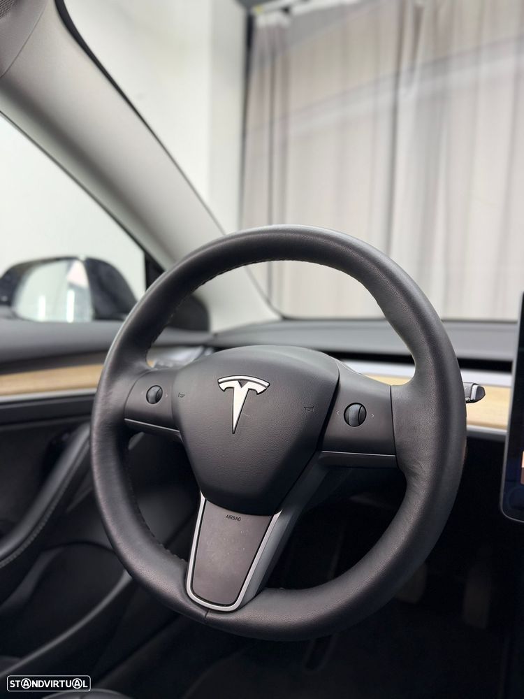 Tesla Model 3 Standard RWD Plus - 19