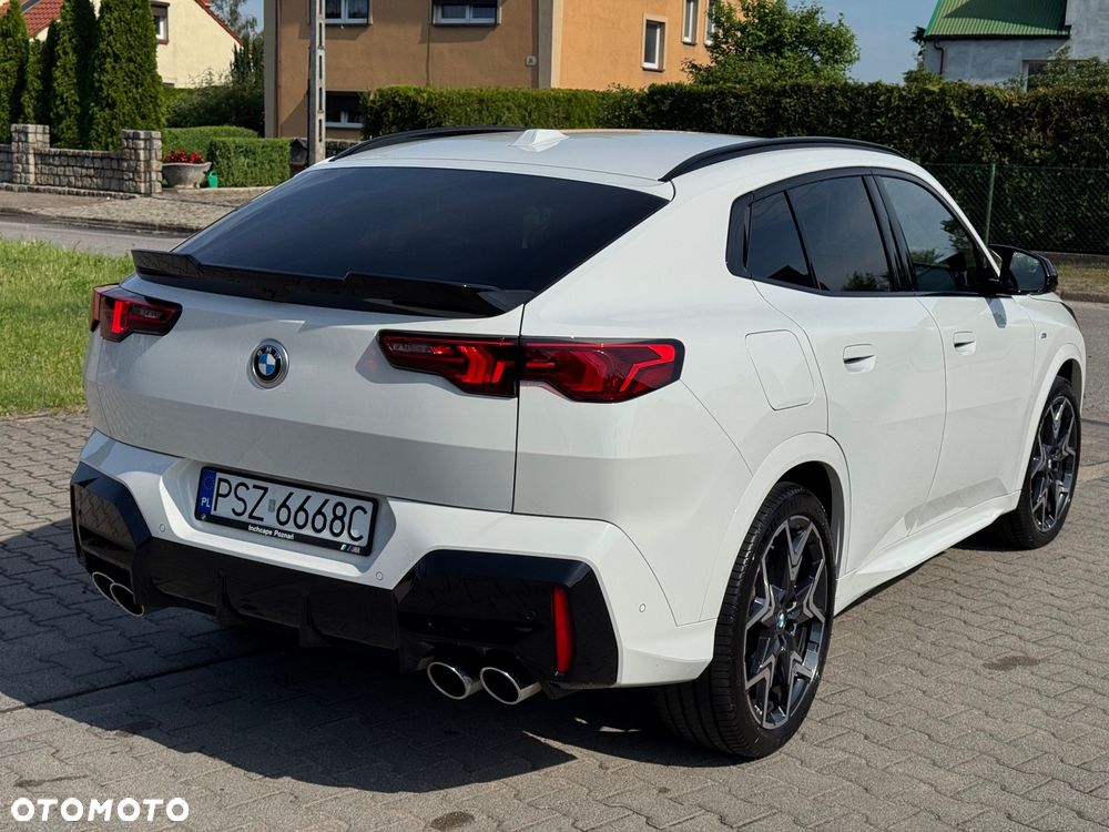 BMW X2 - 16
