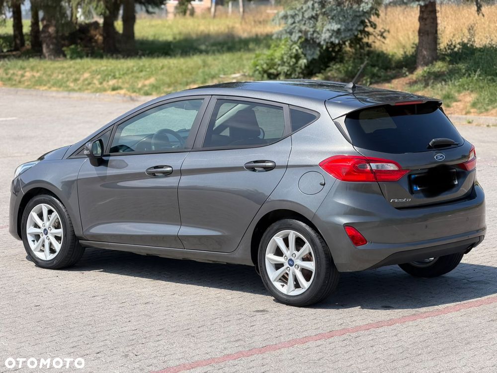 Ford Fiesta - 6