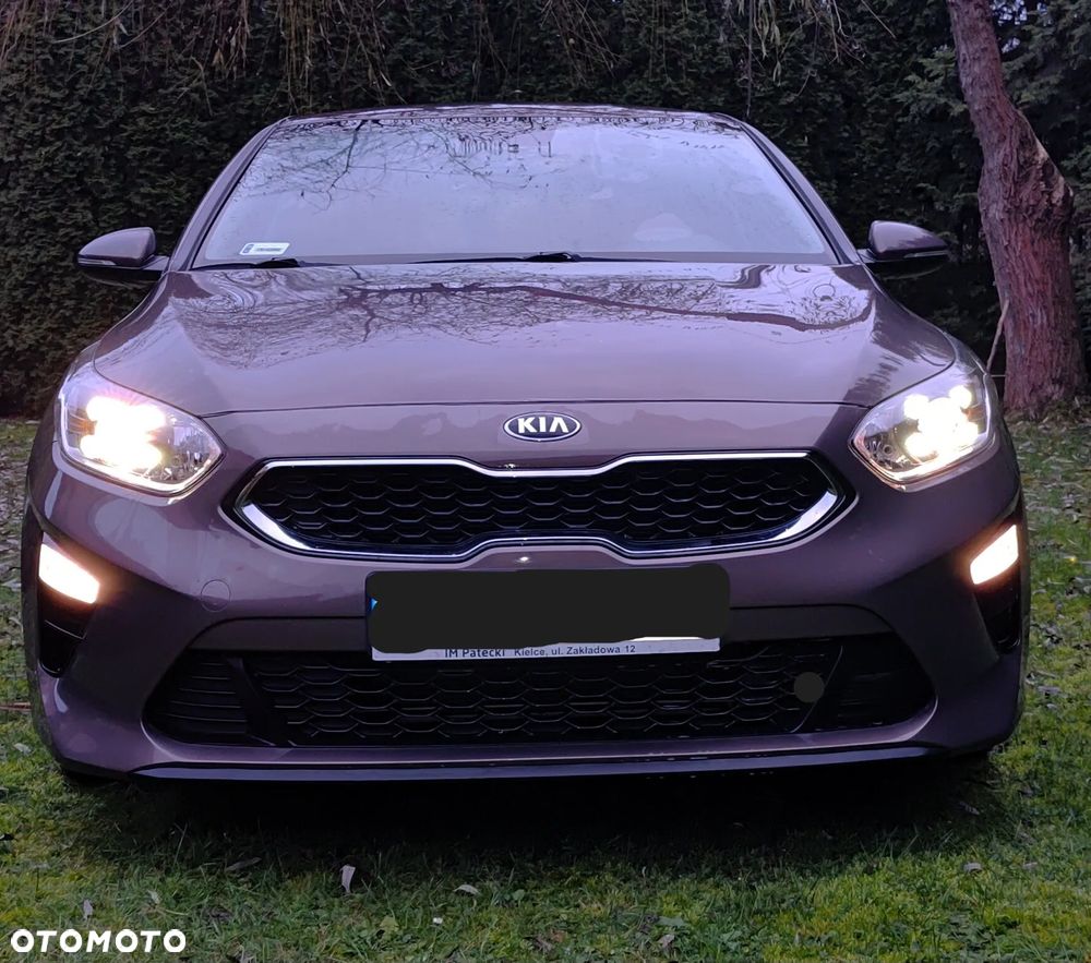 Kia Ceed 1.4 L - 3