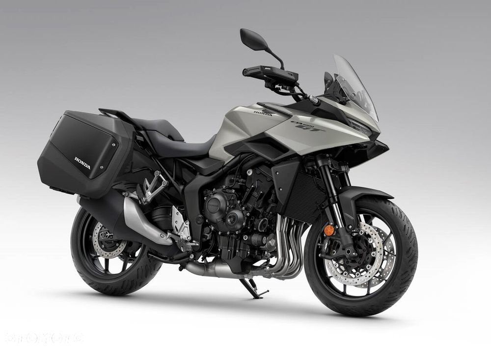 Honda CB - 8