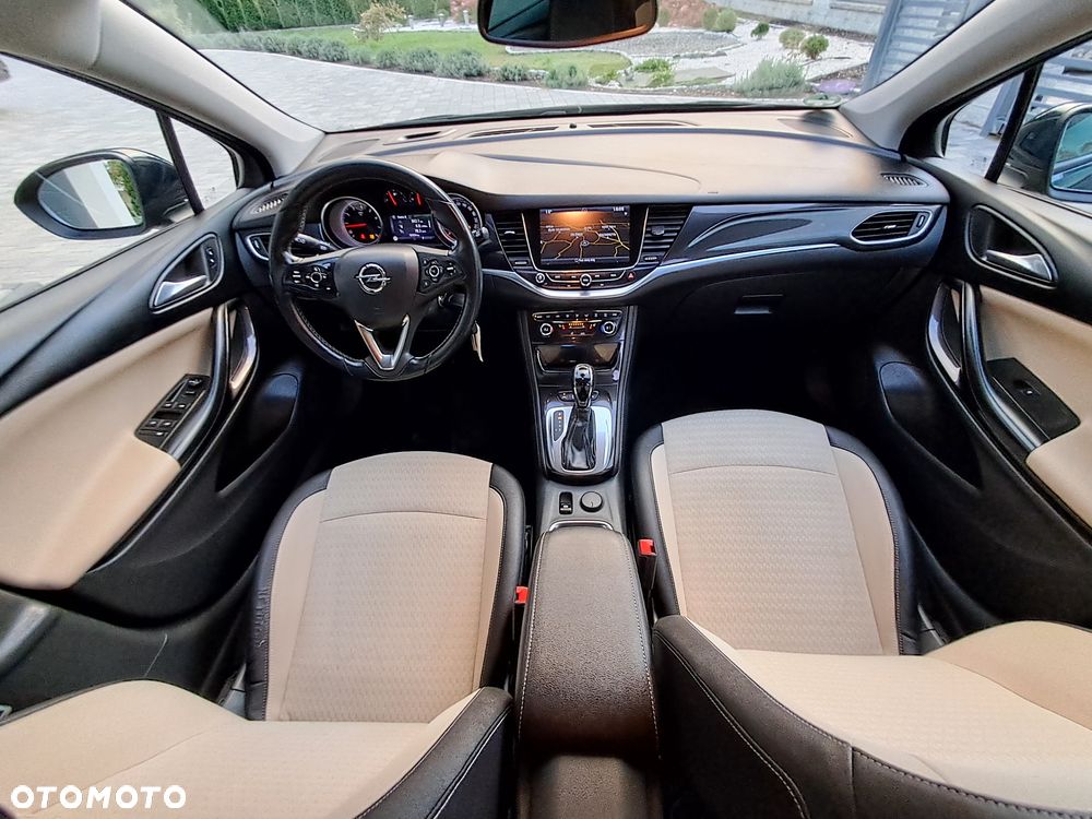 Opel Astra 1.4 T Dynamic S&S - 19