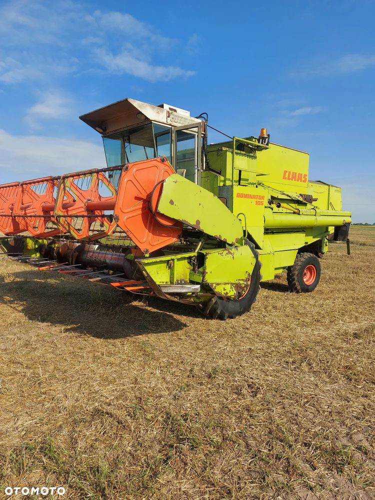 Claas Dominator 105 Mega Lexion - 2